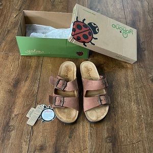 ✨NWT AND BOX Leather Yokono Sandals